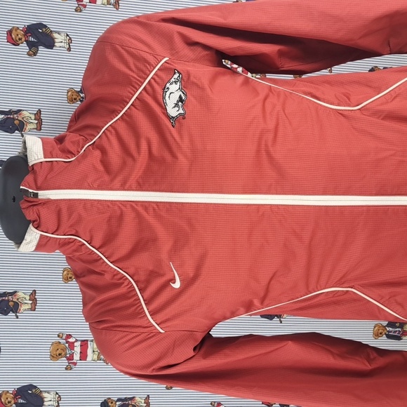 Arkansas Razorbacks Nike Storm Fit stitched logo lightweight Women's Sm jacket - Picture 1 of 8